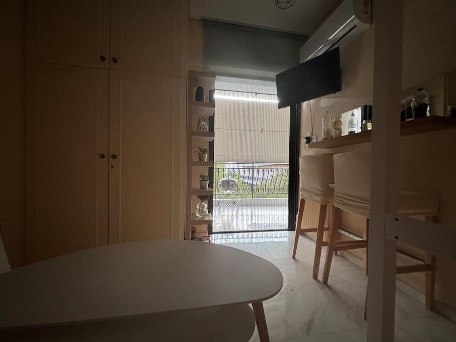 Garden Vibes Glyfada Apartment
